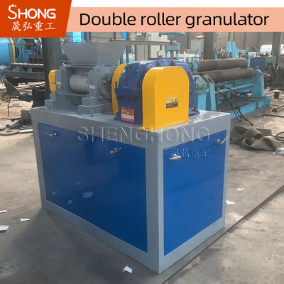 Προσαρμοσμένος 186 * 300mm Roller Size Roller Press Granulator με 2% -5% υγρασία και 18,5KW ισχύς για την παραγωγή λιπασμάτων